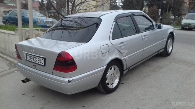 Mercedes C 180 1995, 240,000 km - 1.8 l - Bakı