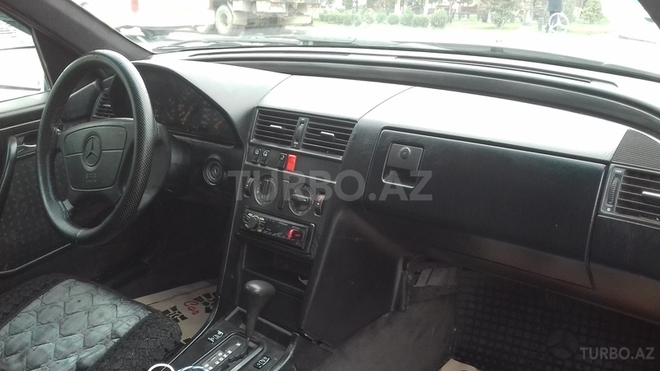 Mercedes C 180 1995, 240,000 km - 1.8 l - Bakı