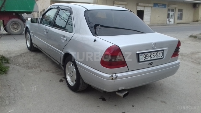 Mercedes C 180 1995, 240,000 km - 1.8 l - Bakı