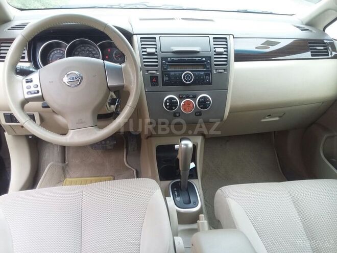 Nissan Tiida 2011, 31,000 km - 1.8 л - Bakı