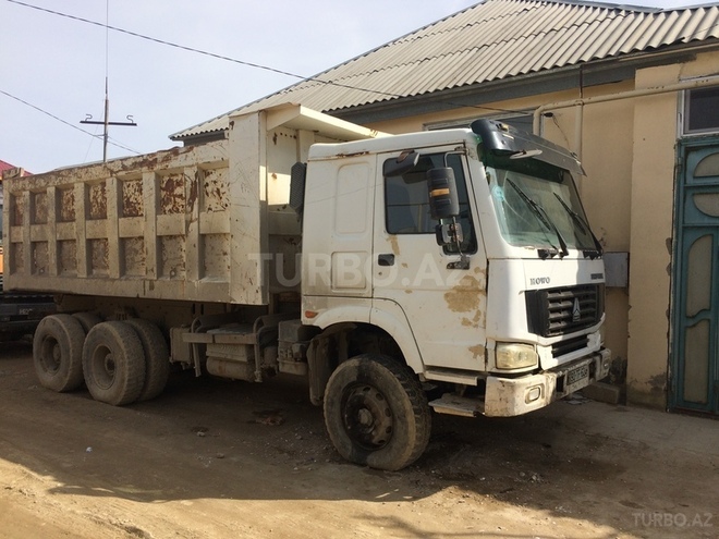 HOWO Sinotruk 2008, 273,000 km - 10.0 л - Bakı