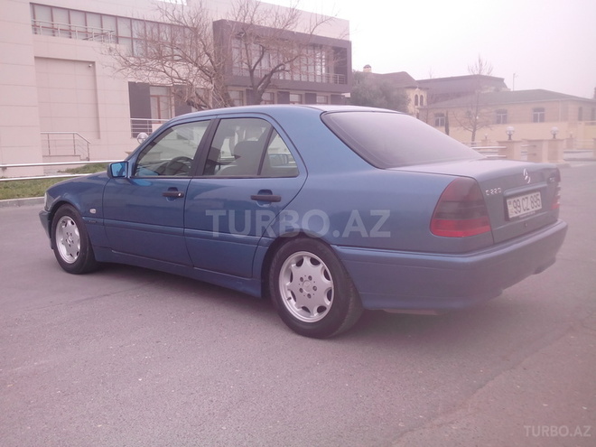 Mercedes C 220 1998, 300,000 km - 2.2 л - Bakı