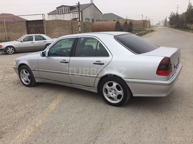 Mercedes C 200 1997, 2,300,000 km - 0.2 л - Bakı