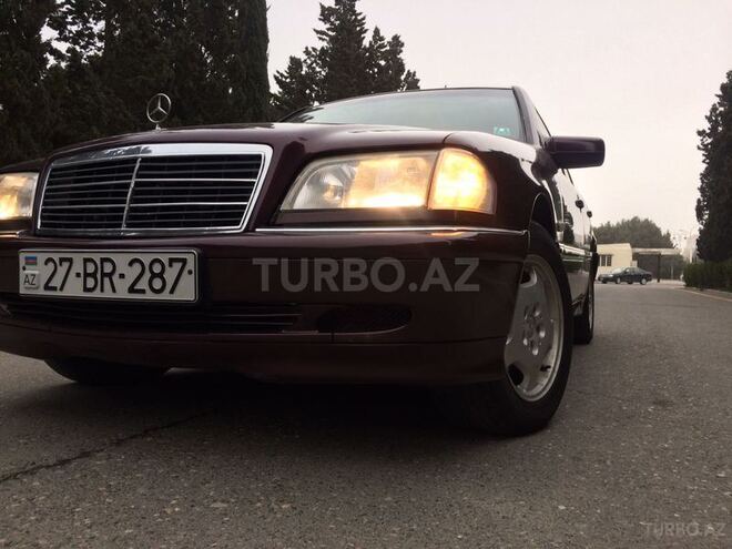 Mercedes C 240 1998, 267,000 km - 2.4 л - Sumqayıt