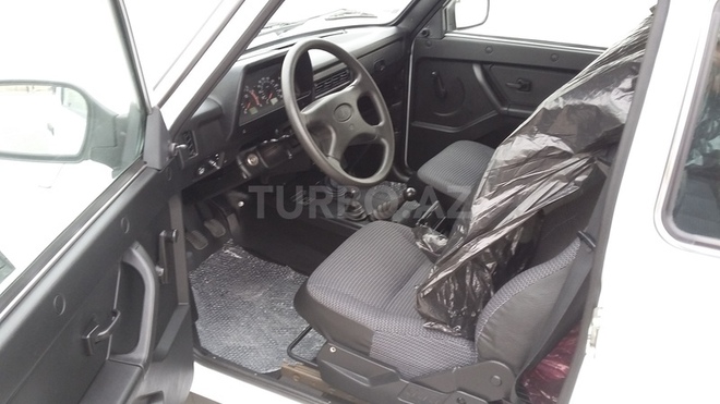 LADA (VAZ) Niva 2015, 1,200 km - 1.7 l - Bakı