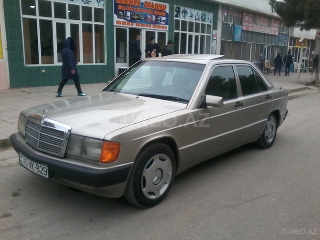 Mercedes 190 1991, 367,000 km - 2.3 l - Sumqayıt