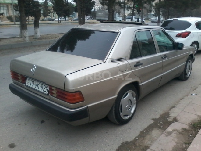Mercedes 190 1991, 367,000 km - 2.3 l - Sumqayıt