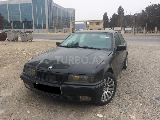 BMW 320 1995, 175,000 km - 2.0 л - Bakı
