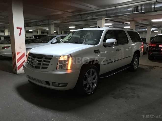 Cadillac Escalade 2011, 63,000 km - 6.2 l - Bakı