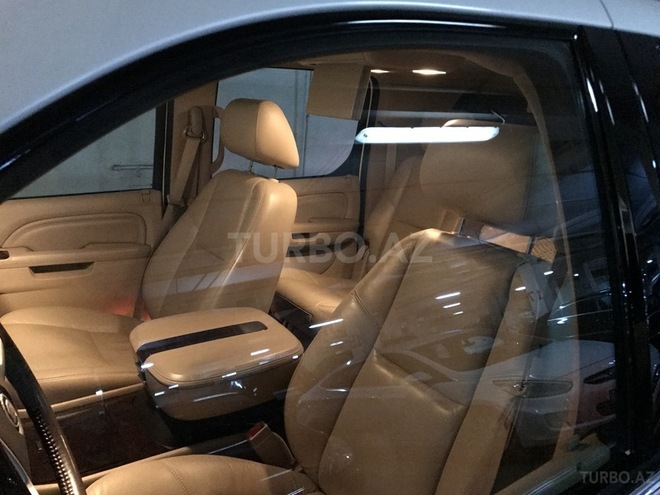 Cadillac Escalade 2011, 63,000 km - 6.2 l - Bakı