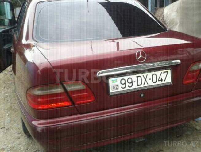 Mercedes E 220 2002, 250,000 km - 0.2 l - Bakı