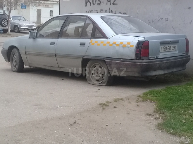 Opel Omega 1988, 175,000 km - 2.0 л - Sumqayıt