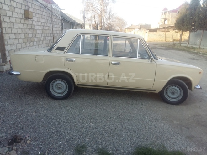 LADA (VAZ) 21011 1986, 310,000 km - 1.3 l - Gəncə