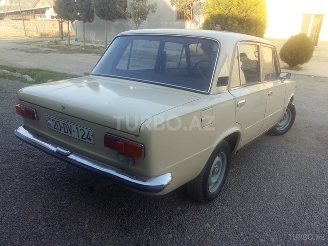 LADA (VAZ) 21011 1986, 310,000 km - 1.3 l - Gəncə