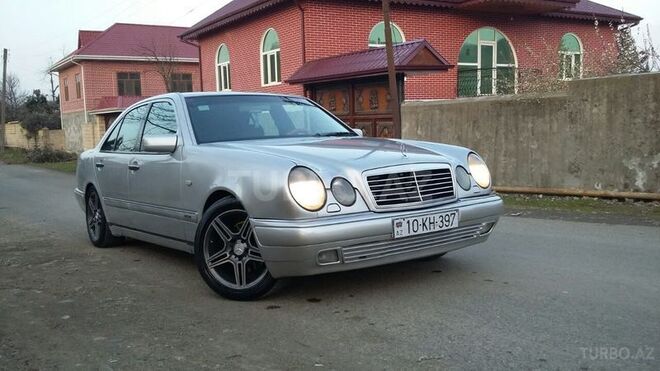 Mercedes  1999, 266,413 km - 3.0 l - Lənkəran