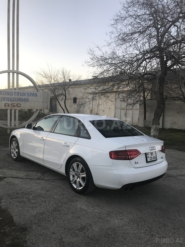 Audi A4 2009, 153,000 km - 2.0 l - Bakı