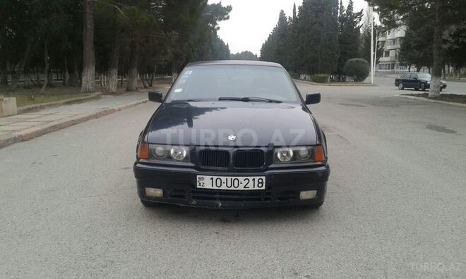 BMW 318 1992, 193,000 km - 1.8 l - Sumqayıt