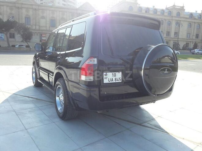 Mitsubishi Pajero 2003, 270,000 km - 3.5 л - Bakı
