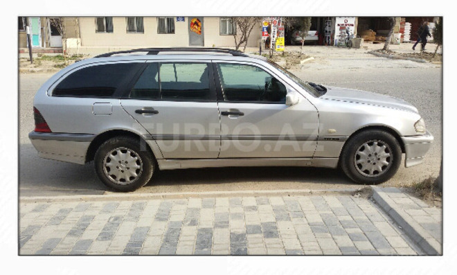 Mercedes C 200 2000, 555,555 km - 2.0 l - Bakı