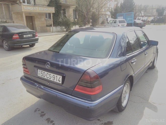 Mercedes C 240 1999, 320,000 km - 2.4 l - Bakı