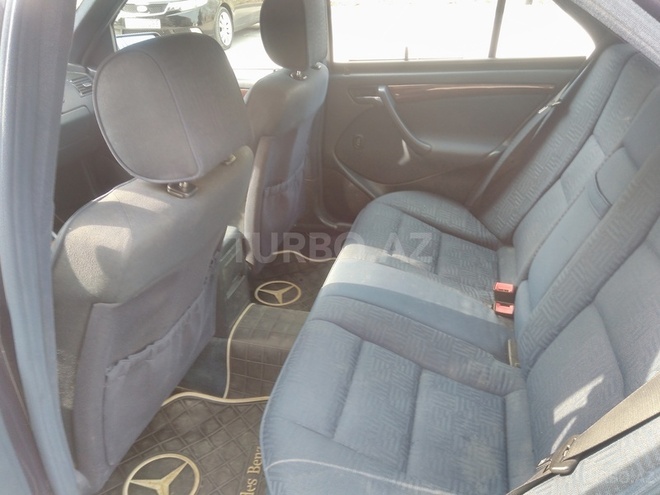 Mercedes C 240 1999, 320,000 km - 2.4 l - Bakı