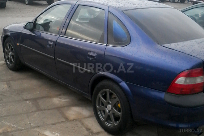 Opel Vectra 1997, 25,350 km - 1.8 l - Bakı