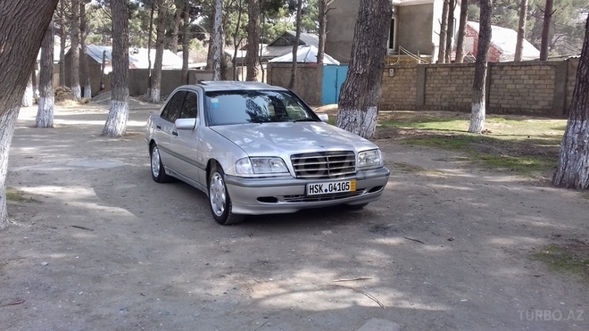 Mercedes C 180 1999, 228,000 km - 1.8 l - Sumqayıt