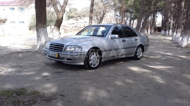 Mercedes C 180 1999, 228,000 km - 1.8 l - Sumqayıt