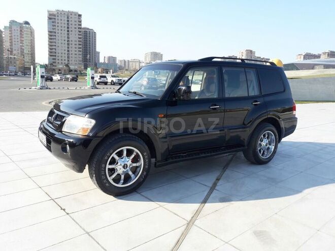 Mitsubishi Pajero 2003, 270,000 km - 3.5 л - Bakı