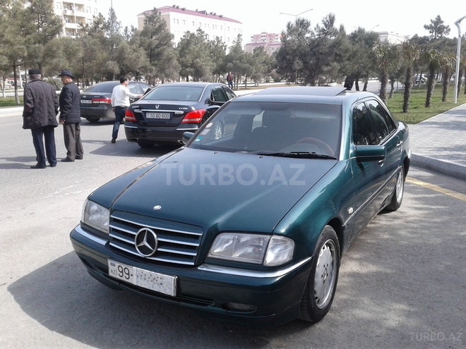 Mercedes C 220 1998, 325,000 km - 2.2 л - Sumqayıt