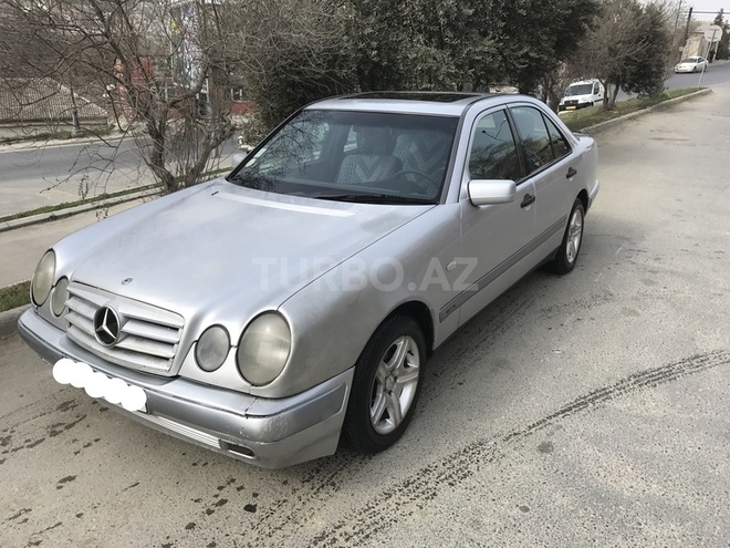 Mercedes E 230 1995, 350,000 km - 2.3 l - Bakı