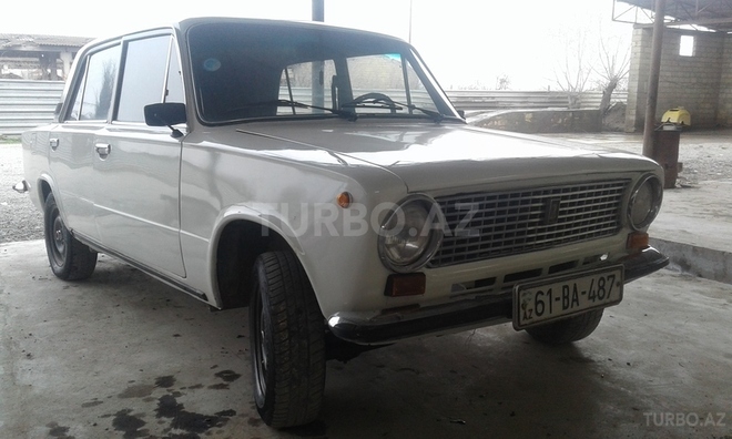 LADA (VAZ) 21011 1978, 300,000 km - 1.3 л - Ucar