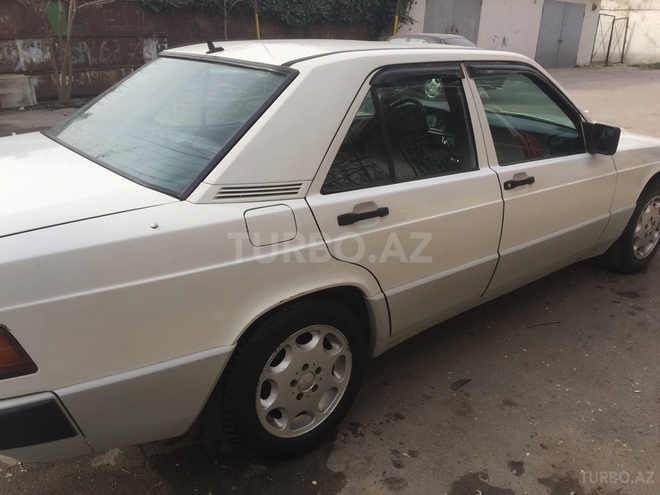 Mercedes 190 1990, 250,000 km - 1.8 l - Bakı
