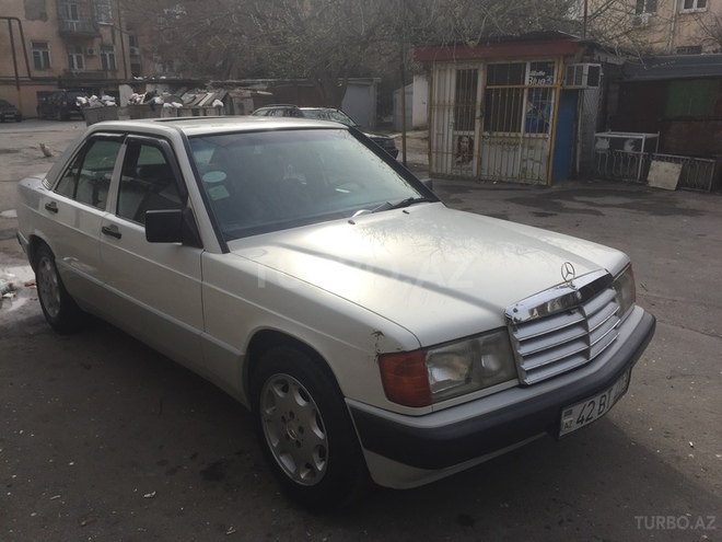 Mercedes 190 1990, 250,000 km - 1.8 l - Bakı