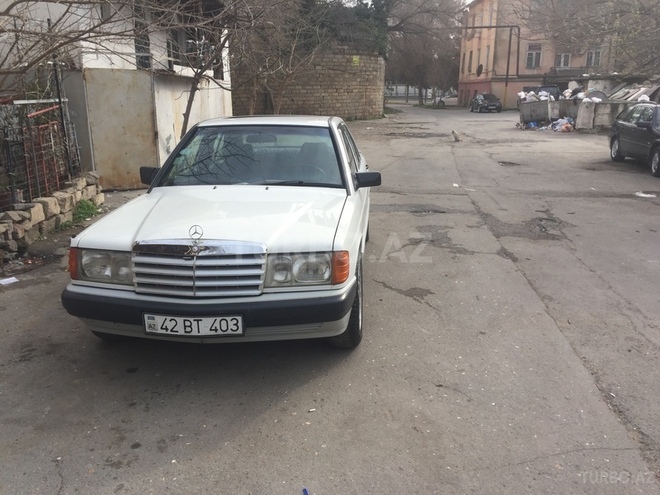 Mercedes 190 1990, 250,000 km - 1.8 l - Bakı