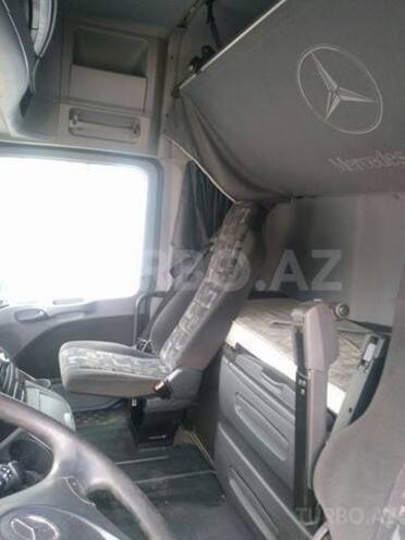 Mercedes  2003, 180,000 km - 4.1 l - Bakı