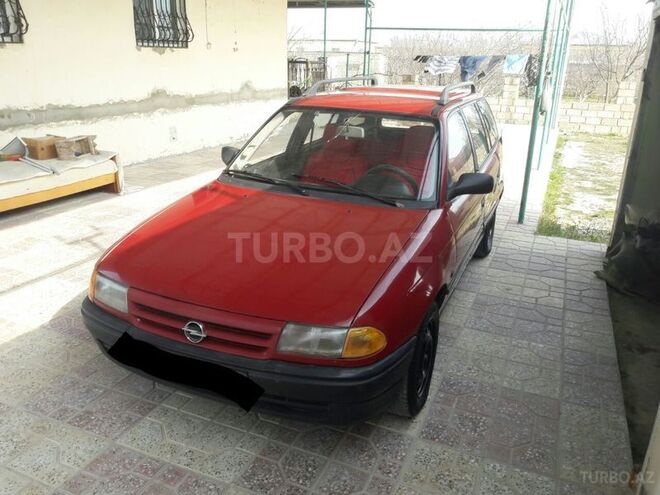 Opel Astra 1994, 45,000 km - 1.8 l - Bakı