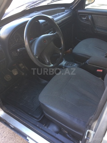 GAZ 31105 2004, 180,000 km - 2.3 л - Sumqayıt