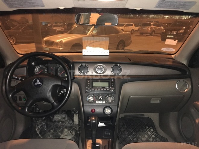 Mitsubishi Outlander 2003, 246,000 km - 2.4 l - Bakı
