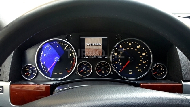 Volkswagen Touareg 2004, 151,000 km - 3.2 l - Bakı