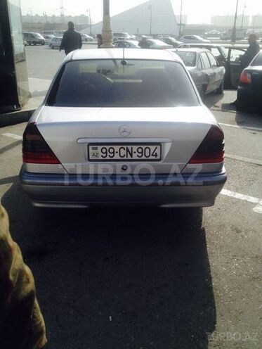 Mercedes C 180 1999, 250,000 km - 1.8 l - Bakı
