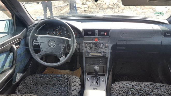 Mercedes C 180 1996, 234,000 km - 1.8 л - Gəncə