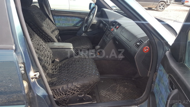 Mercedes C 180 1996, 234,000 km - 1.8 л - Gəncə