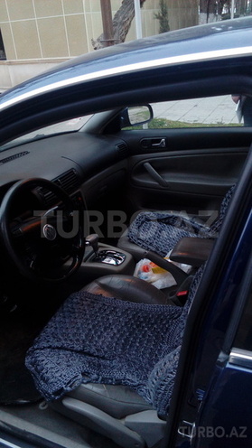 Volkswagen Passat 2003, 240,000 km - 1.8 l - Sumqayıt