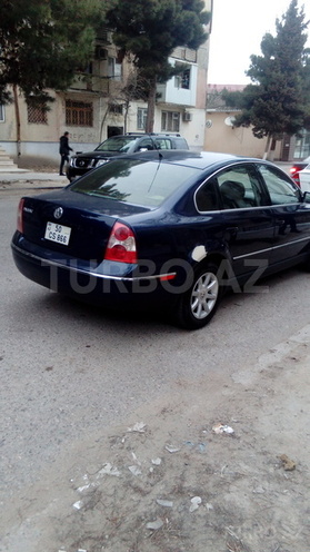 Volkswagen Passat 2003, 240,000 km - 1.8 l - Sumqayıt