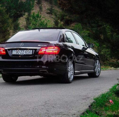 Mercedes E 350 2010, 99,000 km - 3.5 l - Bakı