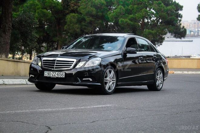 Mercedes E 350 2010, 99,000 km - 3.5 l - Bakı