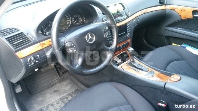 Mercedes E 280 2007, 132,000 km - 2.8 l - Bakı