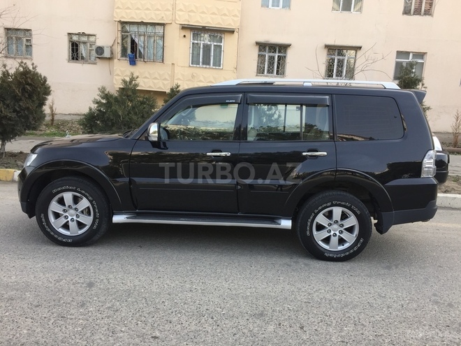 Mitsubishi Pajero 2008, 139,101 km - 3.2 l - Sumqayıt