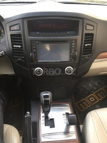 Mitsubishi Pajero 2008, 139,101 km - 3.2 l - Sumqayıt